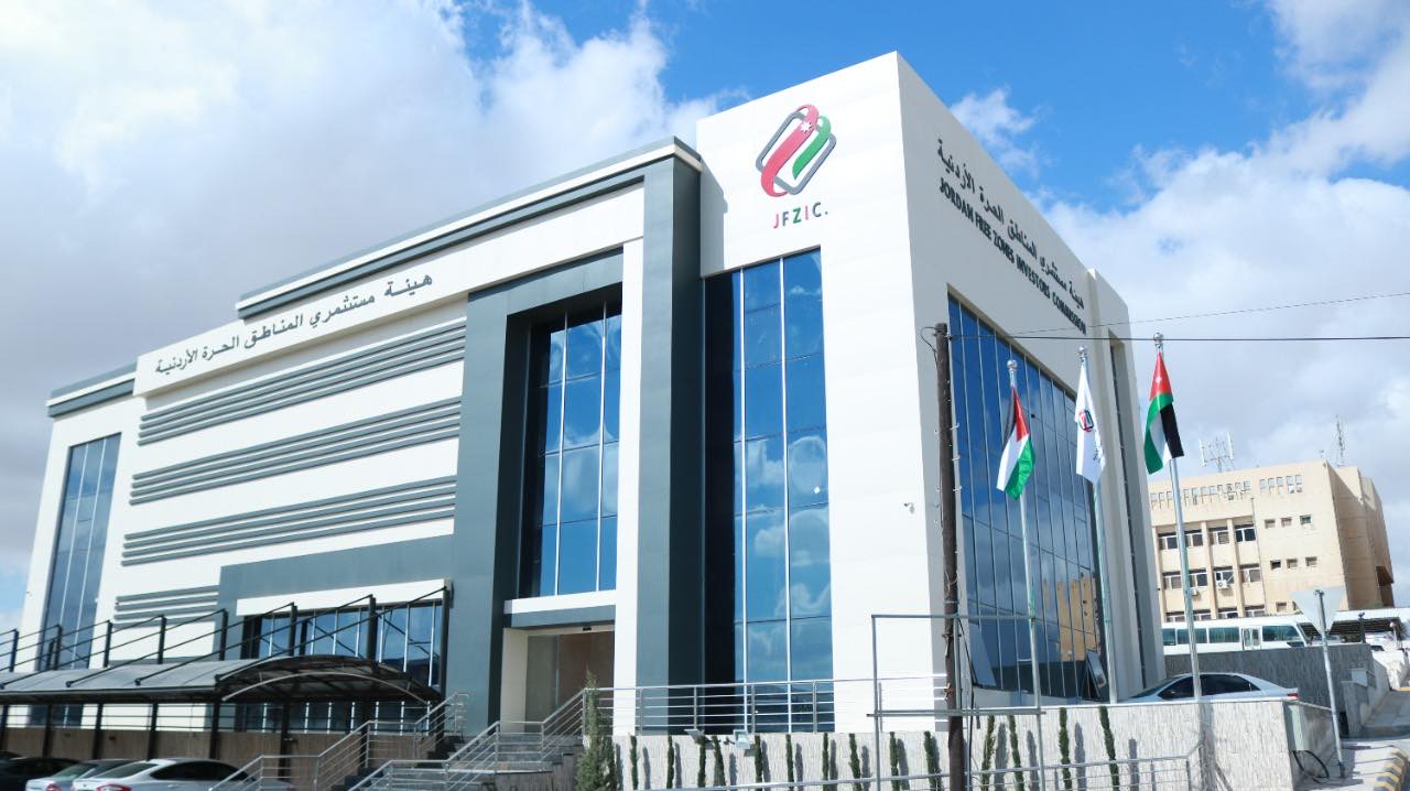 The movement of clearance of vehicles from the Zarqa Free Zone decreases by 34 per cent during the first quarter of 2025 (Petra photo)